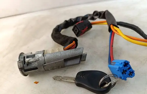Citroen Xsara Ignition lock 