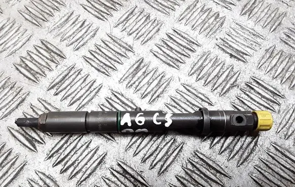 Audi A6 S6 C5 4B Fuel injector 059130201e
