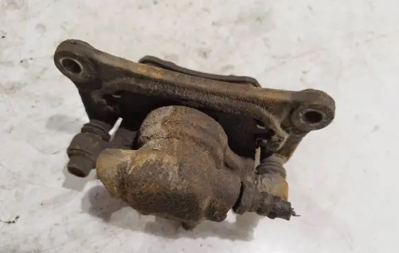Rear brake caliper