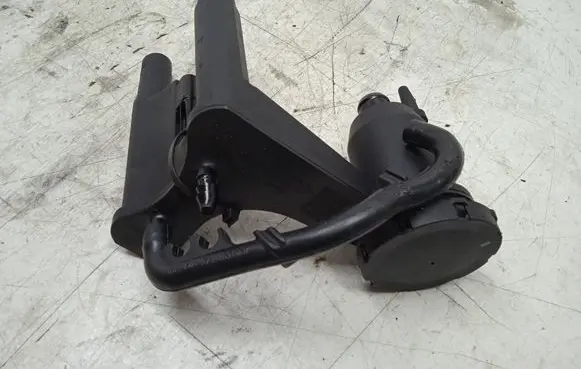 Peugeot 607 Breather/breather pipe/hose 4R8Q6A785