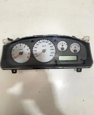 Nissan Primera Speedometer (instrument cluster) 9F769 1314337 CHG09