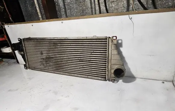 Volkswagen II LT Intercooler radiator 2D0145805