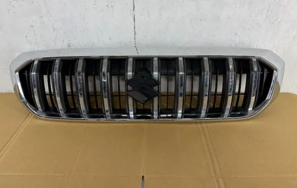 Suzuki SX4 S-Cross Front bumper upper radiator grill 7174164R0