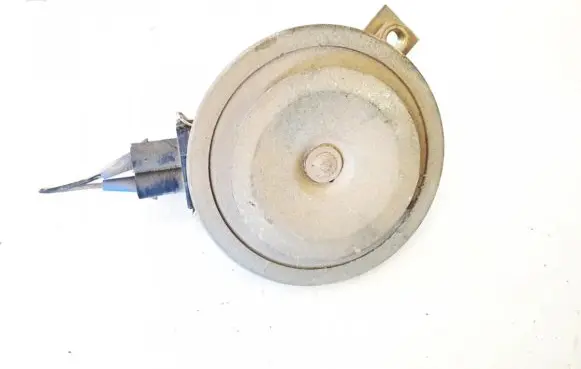 Volkswagen Golf IV Horn signal