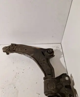 Volvo XC60 Front lower control arm/wishbone