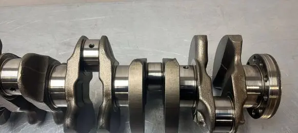 Volvo XC90 Crankshaft D5244T