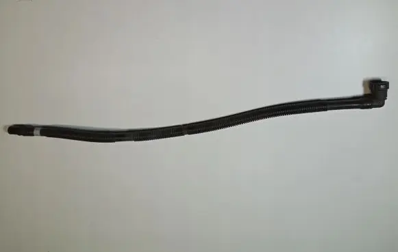 BMW 6 F12 F13 Breather hose/pipe 2284074