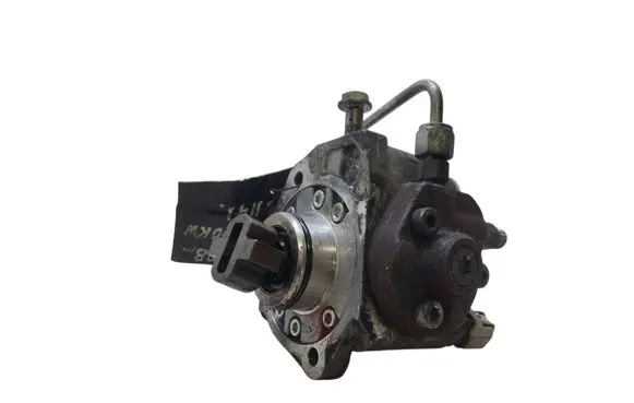 Toyota Auris 150 Fuel injection high pressure pump 221000R020 HU2940000305