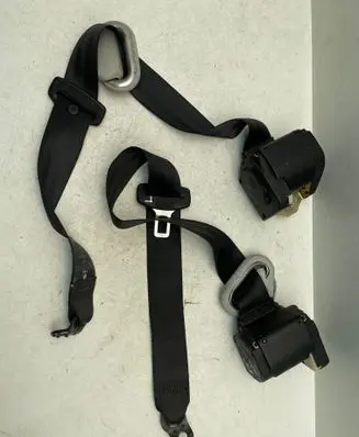 Volkswagen Bora Rear seatbelt 1J0857806C 100332889 E1040150