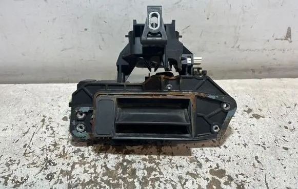 Mercedes-Benz E W211 Tailgate/trunk/boot exterior handle A2117400093