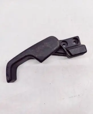 Volkswagen PASSAT B3 Engine bonnet (hood) release handle 357823533