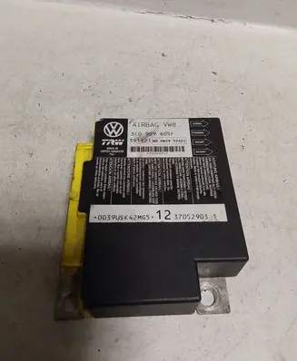 Volkswagen PASSAT B6 Airbag control unit/module 3C0909605F 391121 08H029S2421