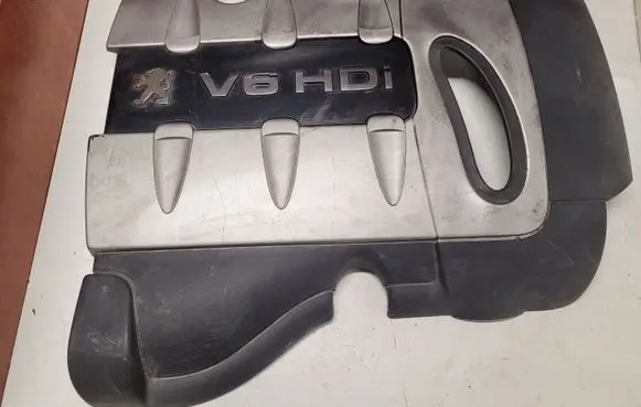 Peugeot 607 Engine cover (trim) F09702171000 965914528000