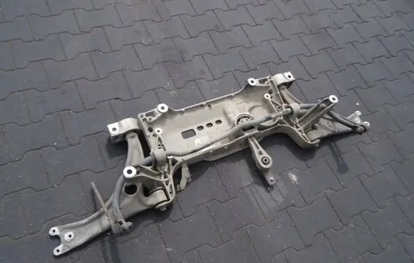 Volkswagen Tiguan Rear subframe 