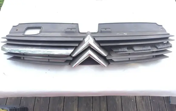 Citroen C5 Front grill 9636751980 28857M