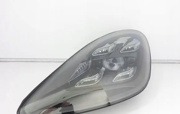Porsche Cayenne (9Y0 9Y3) Headlight/headlamp 9Y0941035J