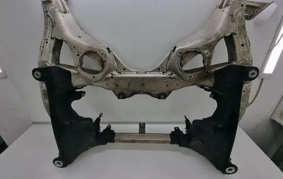 BMW 5 F10 F11 Front subframe 6797643 6781529