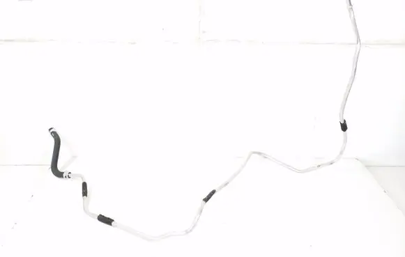 Mercedes-Benz S W221 Engine coolant pipe/hose A2218325294