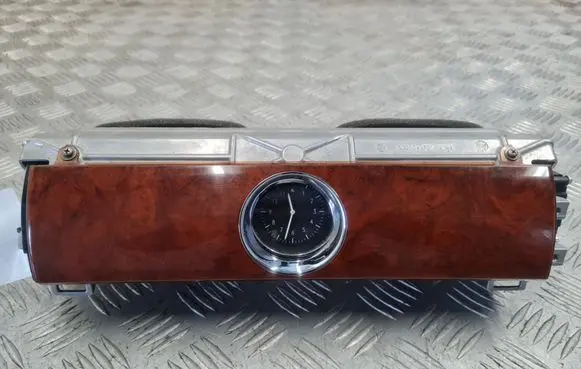 Volkswagen Phaeton Dash center air vent grill 3D1819144