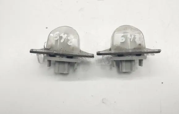 Honda CR-V Number plate light HFF01