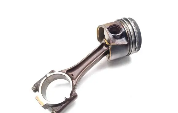 Skoda Octavia Mk3 (5E) Piston with connecting rod DDYA