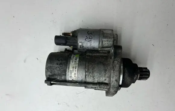 Volkswagen PASSAT B6 Starter motor 02m911023n