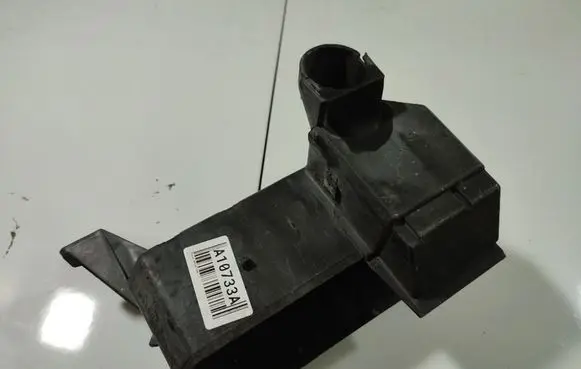 Nissan Murano Z50 Fuse box cover 7154708230