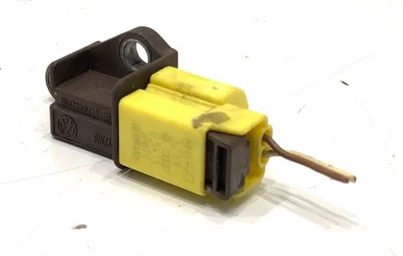 Audi A4 S4 B8 8K Airbag deployment crash/impact sensor 8K0959651