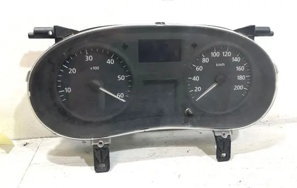 Renault Trafic I Speedometer (instrument cluster) P8200390132 216788805 NS82174311