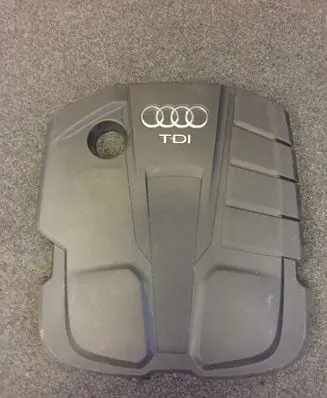 Audi A4 S4 B9 Engine cover (trim) 04L103925P 04L103925L