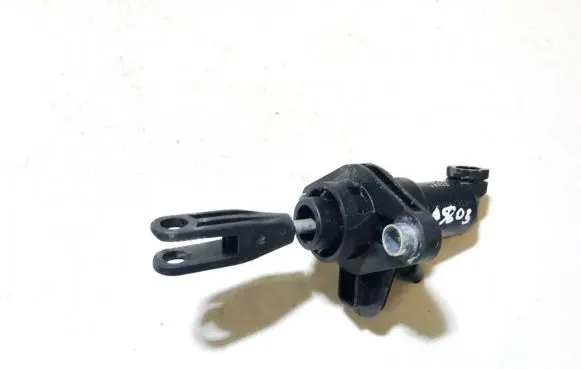 Mitsubishi Colt Clutch master cylinder a4542900004