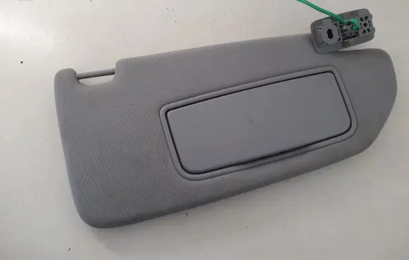 Volvo V70 Sun visor