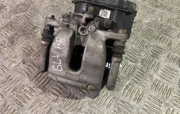 Mercedes-Benz GLA W156 Rear brake caliper 32346034D