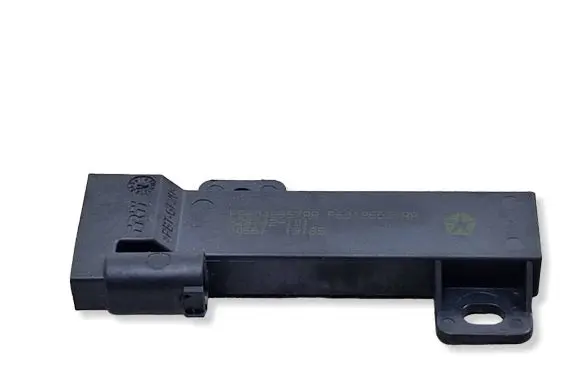 Jeep Cherokee Keyless system antenna P68186637AA TS9QE02469