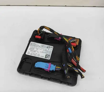 Audi A5 Central body control module 8W1907064B 8W1907064AB