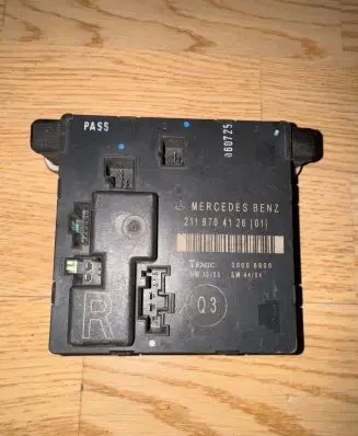 Mercedes-Benz E W212 Door control unit/module 2118704126 00006806