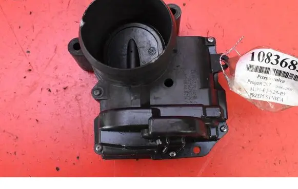 Peugeot 207 CC Throttle body valve V752817980
