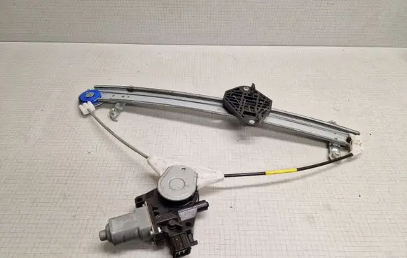Subaru Outback Front door window regulator motor 005170 7166