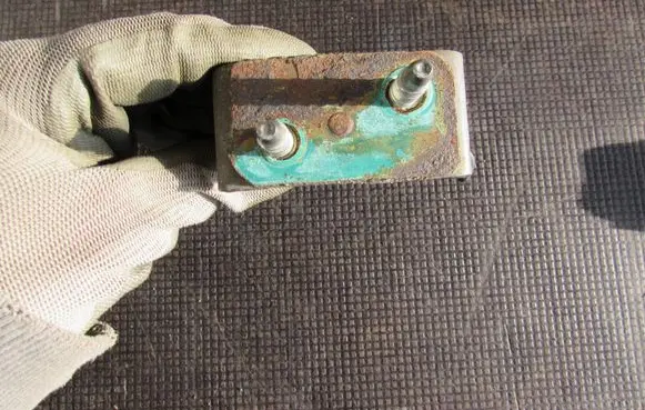 Toyota Corolla E210 E21 Tailgate/trunk/boot hinge