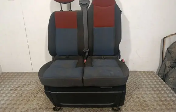 Renault Master III Front passenger seat