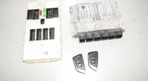 Engine ECU kit and lock set