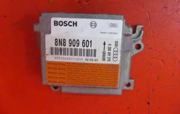 Audi TT Mk1 Airbag control unit/module 8N8909601 0285001279