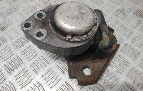 Ford Fiesta Engine mount bracket 26616F012DC