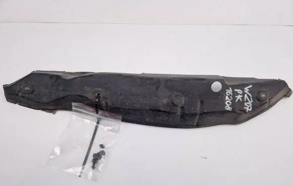 Mercedes-Benz E C207 W207 Fender end trim A2078890125 167103