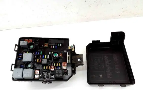 Fuse box set