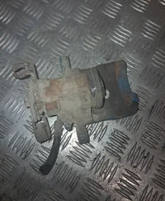 Rear brake caliper