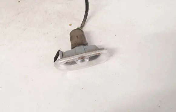 Audi A6 S6 C6 4F Front fender indicator light 8e0949127