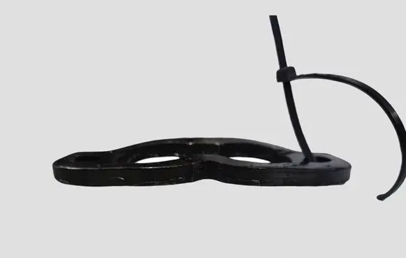 Volkswagen PASSAT CC Fuel Injector clamp holder