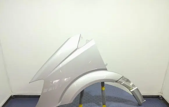 Mercedes-Benz Sprinter W906 Fender 