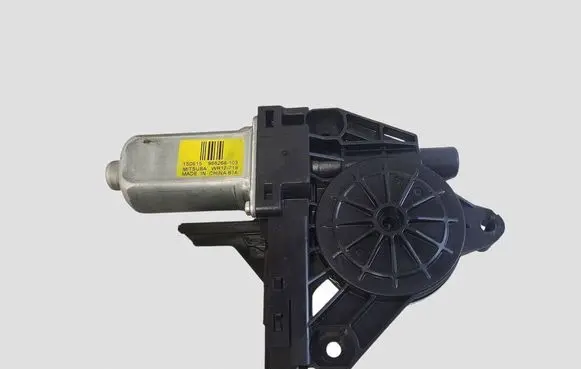 Volvo V40 Front door window regulator motor 966268103